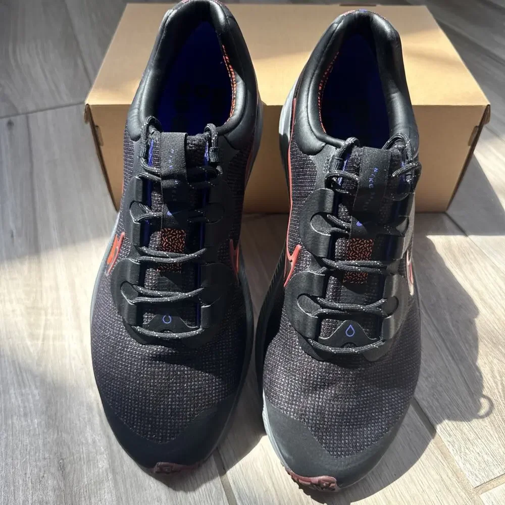Nike product pair